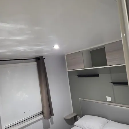 Fmlodge Mobil Le Nid Tranquille Au Sable Du Midi Κάμπινγκ *